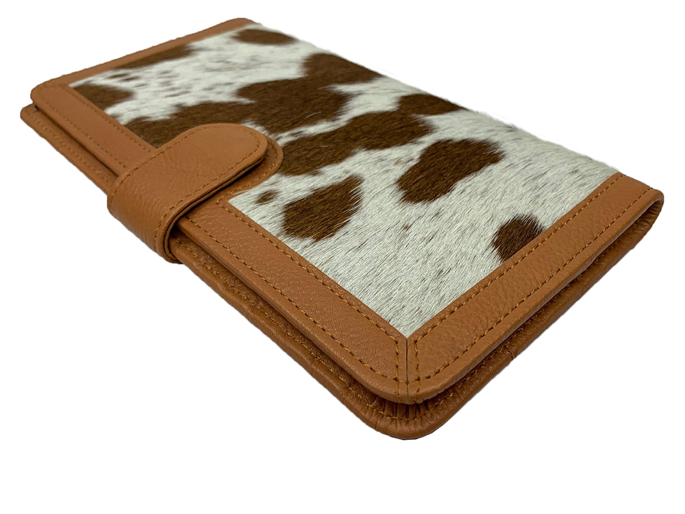 Belle Couleur - Zoe Tan and White Cowhide Wallet