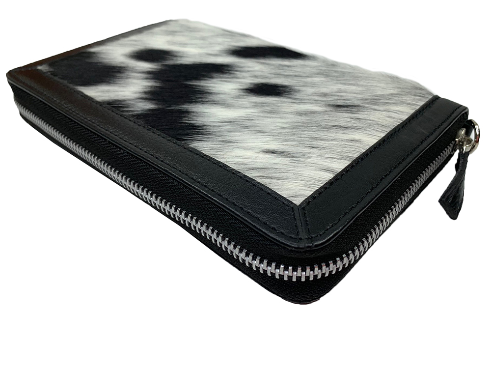 Belle Couleur - Colette Speckled Black and White Cowhide Wallet