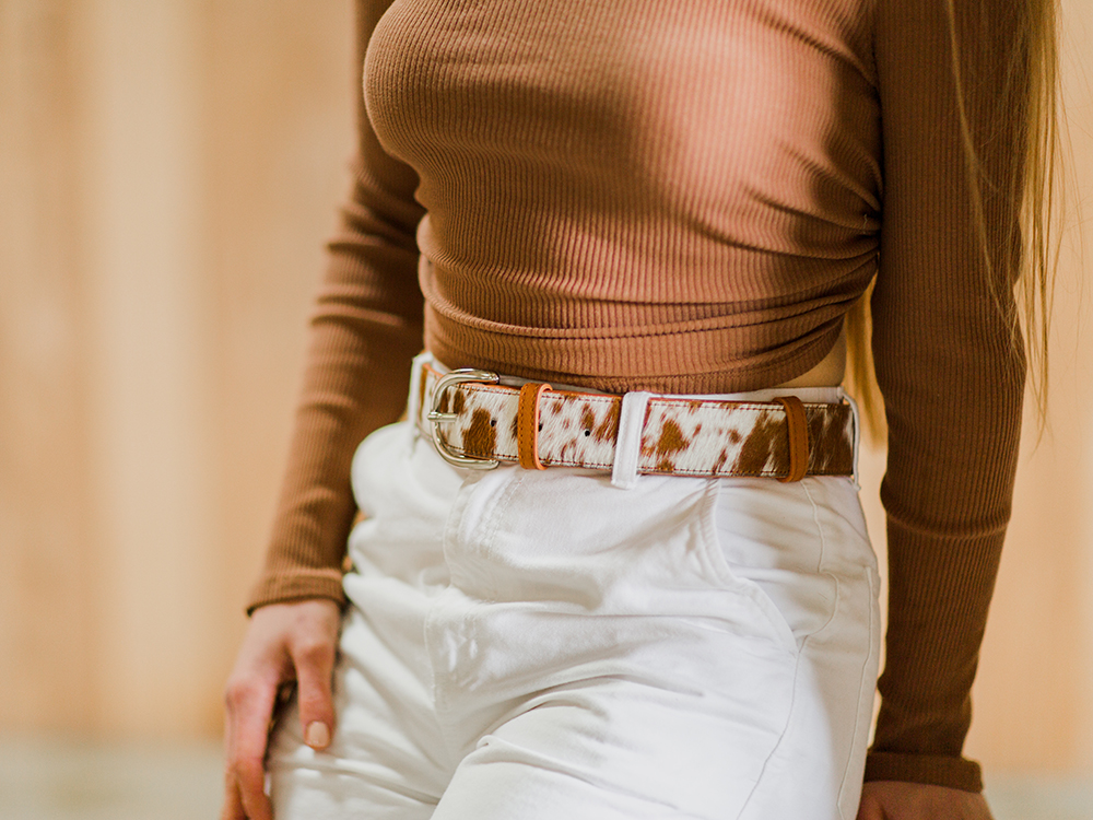 Belle Couleur - Marie (wide) Tan and White Cowhide Belt